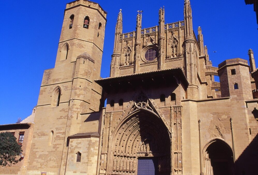 Huesca, donde se juntan la tradición con el misticismo